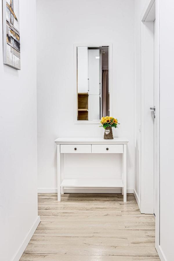 Ari Green Apartment Near Atrium Mall Arad Eksteriør bilde
